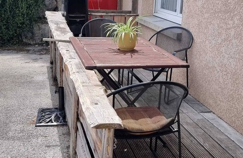 Saint-Point-Lac Apartment | Homerez - Apartment in Saint-Point-Lac