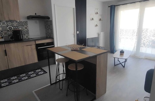 Chartres Apartment | Homerez - Apartment in Chartres