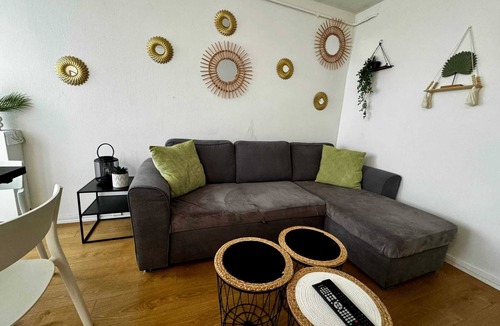 Chateaudun-Bannier Apartment | Homerez - Apartment in Orléans Center