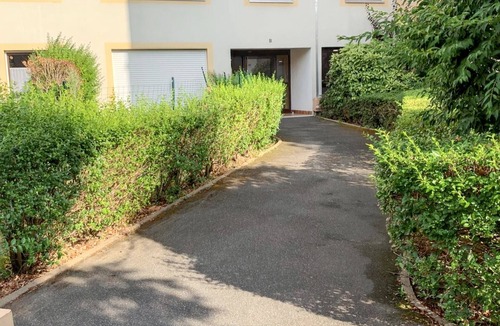 Melun Apartment | Homerez - Apt in Melun with balcony