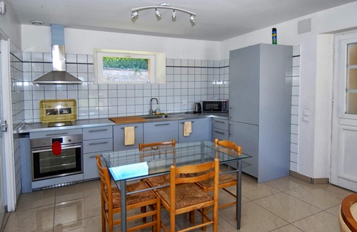 Monthenault House | Homerez - Beautiful house for 8 ppl. with terrace at Monthenault