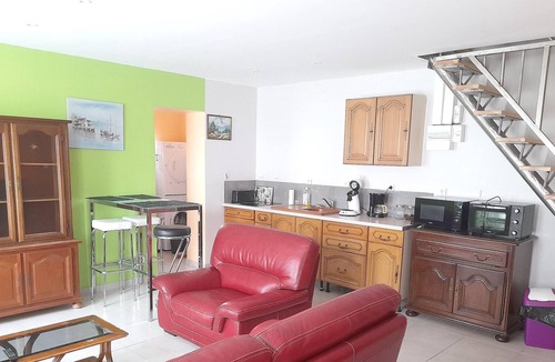 Calais House | Homerez - Beautiful house for 3 ppl. with garden and terrace at Calais