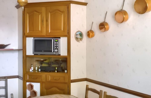 Villaret - Meslier House | Homerez - Comfortable house in Le Mans with garden and terrace
