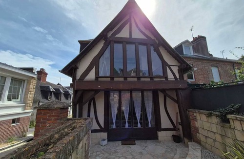 Eu House | Homerez - Cozy house near Eu
