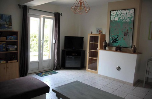 La Porte du Der House | Homerez - House in La Porte-du-Der