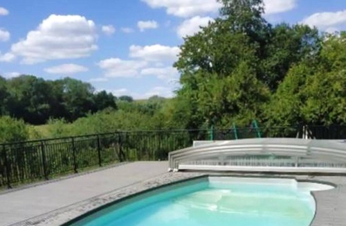 Louatre Ski Chalet | Homerez - Nice chalet for 4 ppl. with shared pool, sauna and jacuzzi at Louâtre