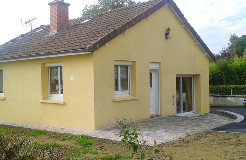 Thil-sur-Arroux House | Homerez - Nice house for 7 ppl. with garden and terrace at Thil-sur-Arroux