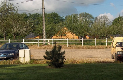 Berville Ski Chalet | Homerez - Picturesque Chalet in Berville with Fenced Garden