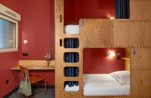 Roissy-en-France Hostel | Hostel ∙ 8 guests