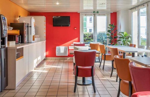 Barentin Hotel | Hotel ∙ 3 guests