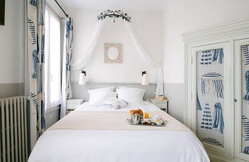 Trouville-sur-Mer Hotel | Hotel le Central