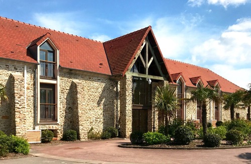 Crecy-la-Chapelle Apartment | Hotel Les Suites - De Crécy
