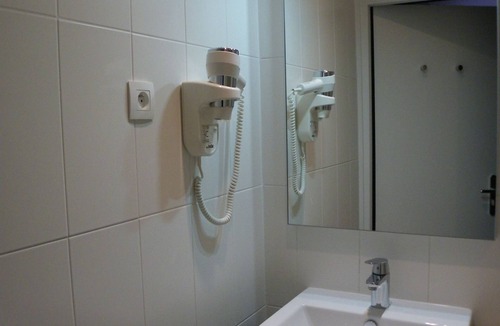 Chatou Hotel | Hotel Les Terres Blanches