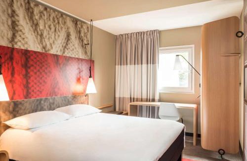 La Courneuve Hotel | Hotel Mermoz Paris Le Bourget