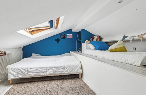 Plateau - Mont-Valerien House | HOUSE - 160m2 - LA DEFENSE - WITH OUTDOOR SPACE