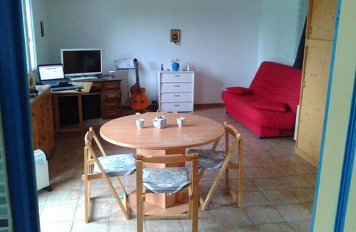 Feuquieres-en-Vimeu House | House 20 minutes from the Opal Coast. Home 2 People
