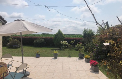 Belbeuf House | House 3 bedrooms Garden south view Fields Carrefour School Swimming pool Bus Rouen on foot