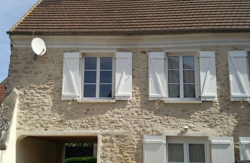Baron House | House 3 people, 2 bedrooms in the city center. Comfort