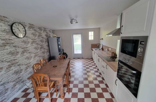 Vrocourt House | House 8-10 persons