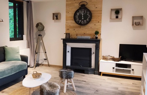 La Riviere-Saint-Sauveur House | House in the countryside with Finnish bath and private pond