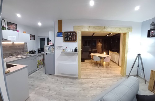 Mesnil-Val House | HOUSE. LOVELY SEA AND CLIFF VIEWS RATED 4-STAR FURNITURE