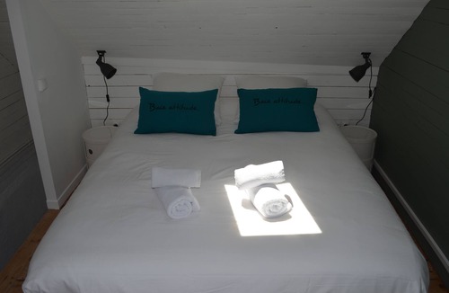 Moyenneville House | House with bay view in the heart of the city