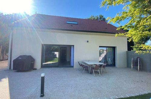 La Haute-Maison House | House with garden near Disneyland/parott world