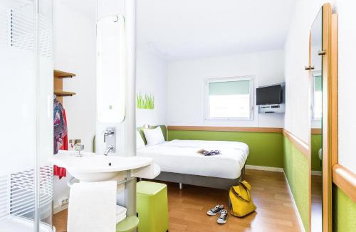 Saint-Quentin Hotel | ibis budget Saint-Quentin Centre Gare