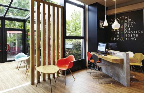 Champs-sur-Marne Hotel | ibis Marne La Vallee Champs-sur-Marne
