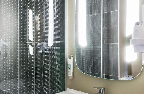 Senlis Hotel | ibis Senlis
