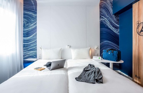Paray-Vieille-Poste Hotel | ibis Styles Paris Orly Airport