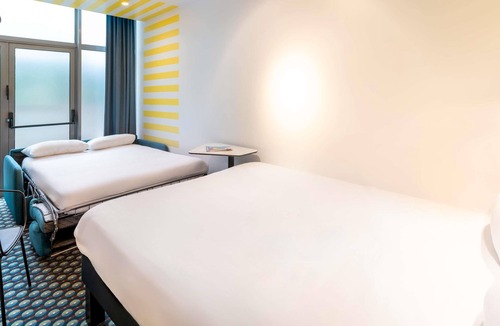 Saint-Denis Hotel | ibis Styles Paris Saint Denis Pleyel