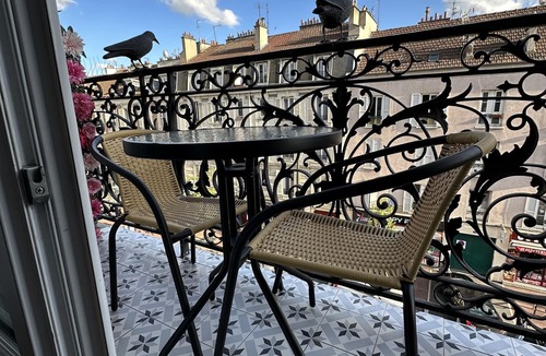 Villeneuve-Saint-Georges Apartment | Imani - Spacious, chic apartment 15mins from Orly airport