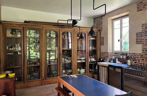 Boissy-Saint-Leger Cottage | In an exceptional setting, 17km from Paris, restored farmhouse of a château