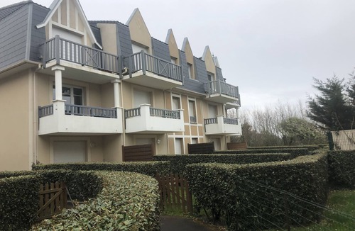 Cayeux-sur-Mer Apartment | In CAYEUX, 150 m from the beach: Welcome to Cayourte!