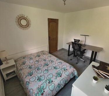 Vaires-sur-Marne Apartment | Individual Guest House - Between Paris and Disneyland