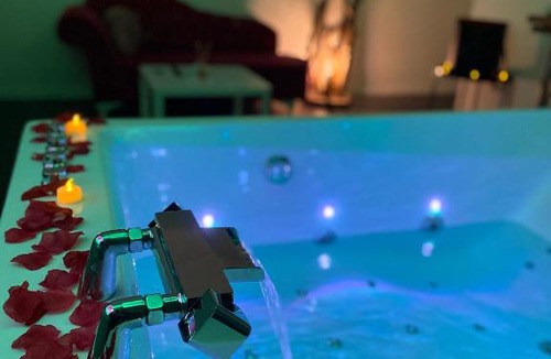Goussainville Apartment | Jacuzzi Privatif SPA TUGY