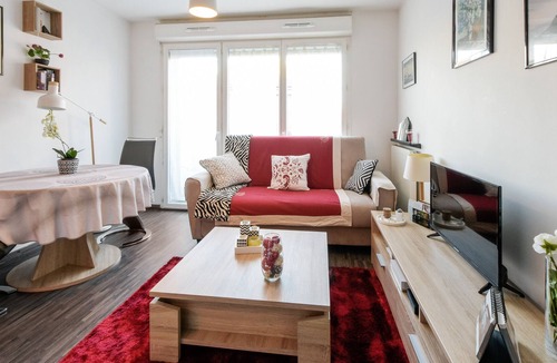 Centre Ville Rive Gauche Apartment | Jasmin De Centrale Square