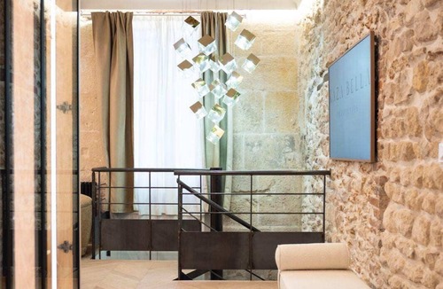 Quartier Saint-Ambroise Apartment | KAZA BELLA - Haut Marais Modern flat private bath