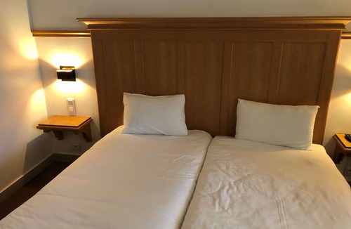 Creil Hotel | Kyriad Creil - Chantilly Nord