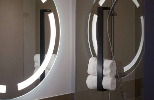Poulainville Hotel | Kyriad Prestige Amiens Poulainville Hotel and SPA