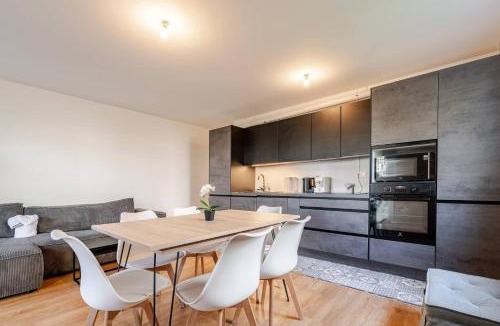 Vaires-sur-Marne Apartment | l'Éden familial - cosy T3 proche Disneyland avec jardin