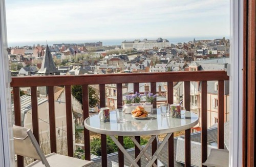 Trouville-sur-Mer Apartment | l'Amiral by Interhome