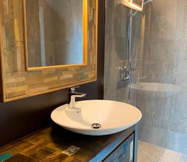 Avize House | L'appartement et les Suites de VJL.