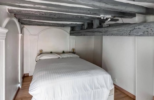Arpajon Apartment | L'Arpajonnais 1 Cozy Hyper Center 5min N20