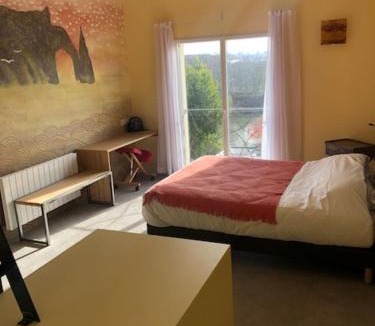 Epinay-sur-Seine Bed & Breakfast | L'Atelier Sur Seine