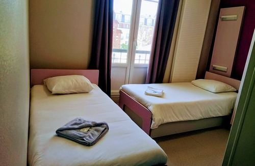 Peronne House | L'Auberge des Remparts