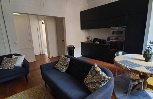 Reims City Centre Apartment | L'Ecu: a welcoming Haussmannian!