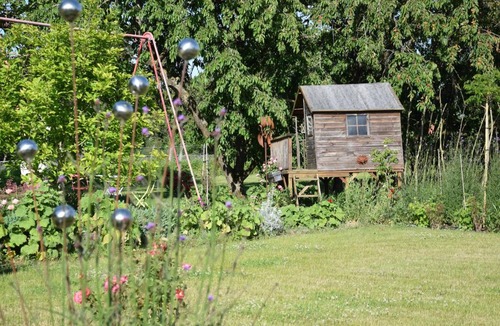 Rouy-le-Petit Bed & Breakfast | L'escale Aux Framboises