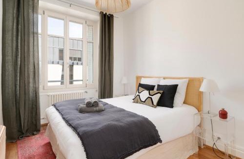 Saint Nicolas - Charles III - Ville vieille - Trois Maisons - Leopold Apartment | L'Escapade Carnot - Nancy centre Stanislas - 2Pers